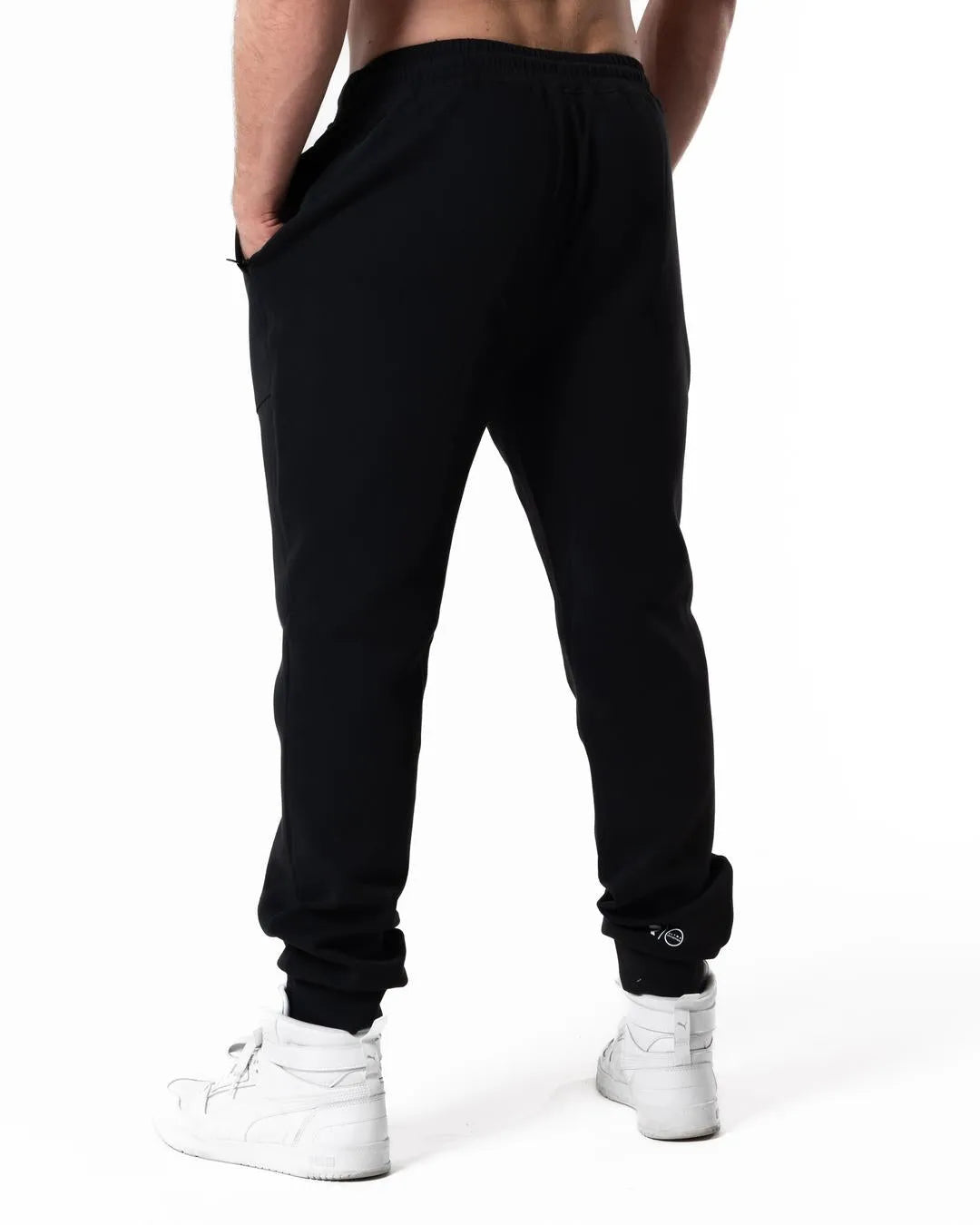 Ultra Joggers - Black